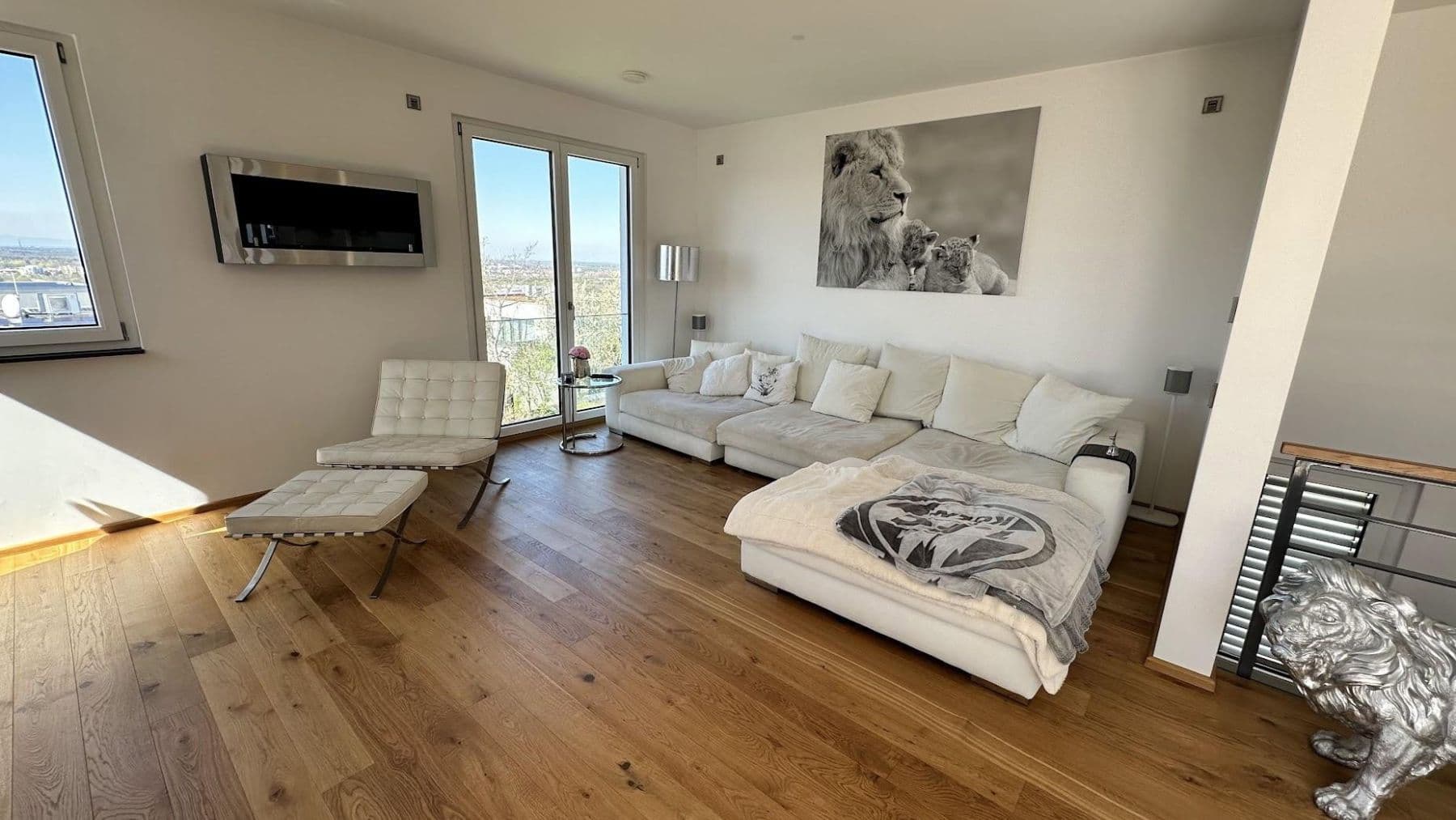 Prodej domu 180 m², pozemek 462 m², Nußloch, Bádensko-Württembersko Prodej domu 180 m², pozemek 462 m², Nußloch, Bádensko-Württembersko