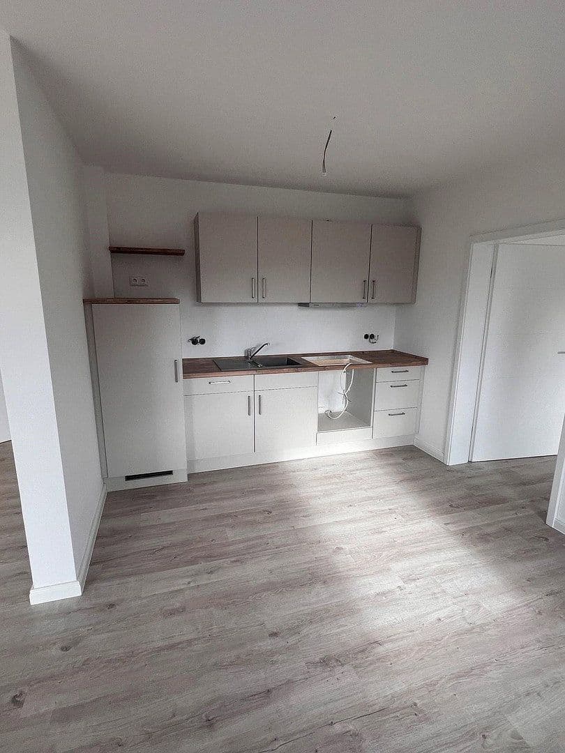Pronájem bytu 3+1 75 m², Windmühlenweg 4b, Lübow, Mecklenburg-Vorpommern Pronájem bytu 3+1 75 m², Windmühlenweg 4b, Lübow, Mecklenburg-Vorpommern