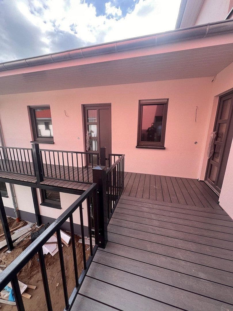 Pronájem bytu 3+1 75 m², Windmühlenweg 4b, Lübow, Mecklenburg-Vorpommern Pronájem bytu 3+1 75 m², Windmühlenweg 4b, Lübow, Mecklenburg-Vorpommern