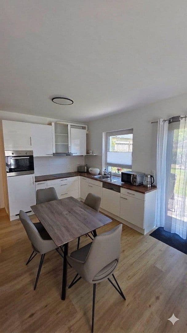 Pronájem bytu 2+1 74 m², Karl-Marx-Str. 3, Königs Wusterhausen, Braniborsko Pronájem bytu 2+1 74 m², Karl-Marx-Str. 3, Königs Wusterhausen, Braniborsko