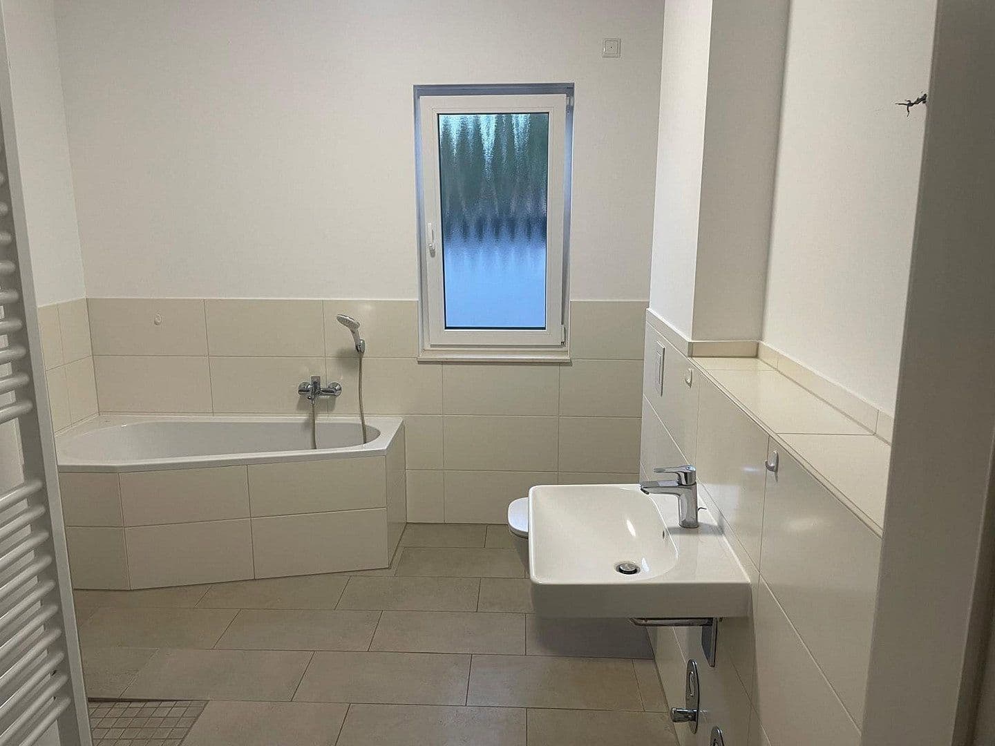 Pronájem bytu 2+1 74 m², Karl-Marx-Str. 3, Königs Wusterhausen, Braniborsko Pronájem bytu 2+1 74 m², Karl-Marx-Str. 3, Königs Wusterhausen, Braniborsko