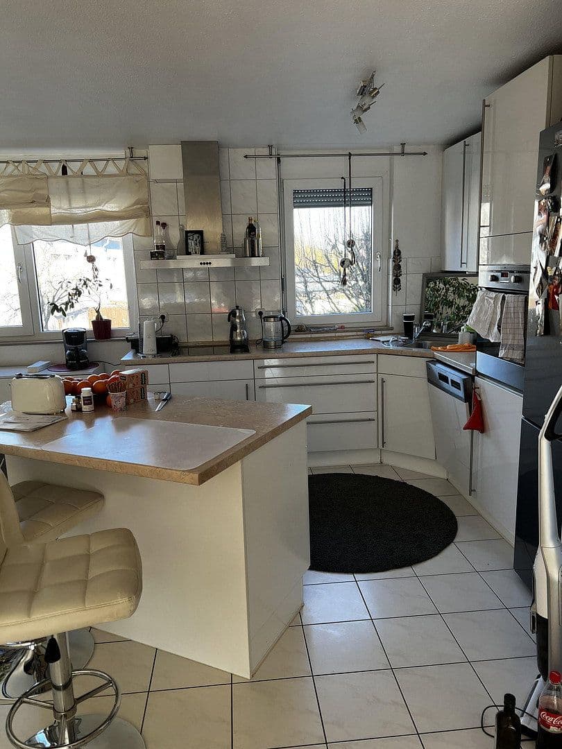 Prodej domu 127 m², pozemek 195 m², Stuttgart, Bádensko-Württembersko Prodej domu 127 m², pozemek 195 m², Stuttgart, Bádensko-Württembersko