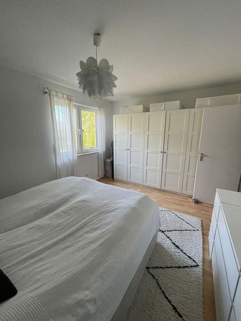 Pronájem bytu 3+1 77 m², Obertshausen, Hessen Pronájem bytu 3+1 77 m², Obertshausen, Hessen