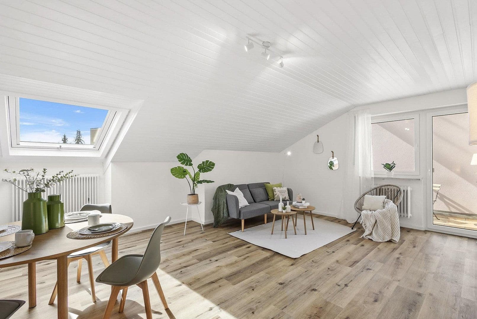 Prodej bytu 3+1 89 m², Neutraubling, Bavorsko Prodej bytu 3+1 89 m², Neutraubling, Bavorsko