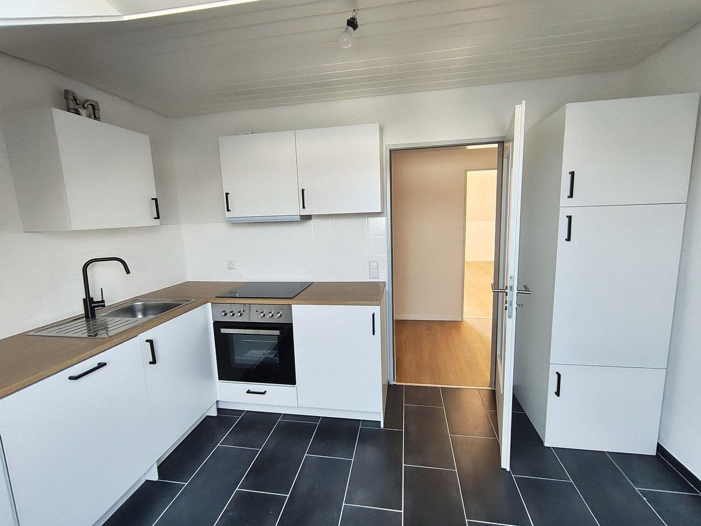 Prodej bytu 3+1 71 m², Grenzstr. 27, Weil am Rhein, Bádensko-Württembersko Prodej bytu 3+1 71 m², Grenzstr. 27, Weil am Rhein, Bádensko-Württembersko