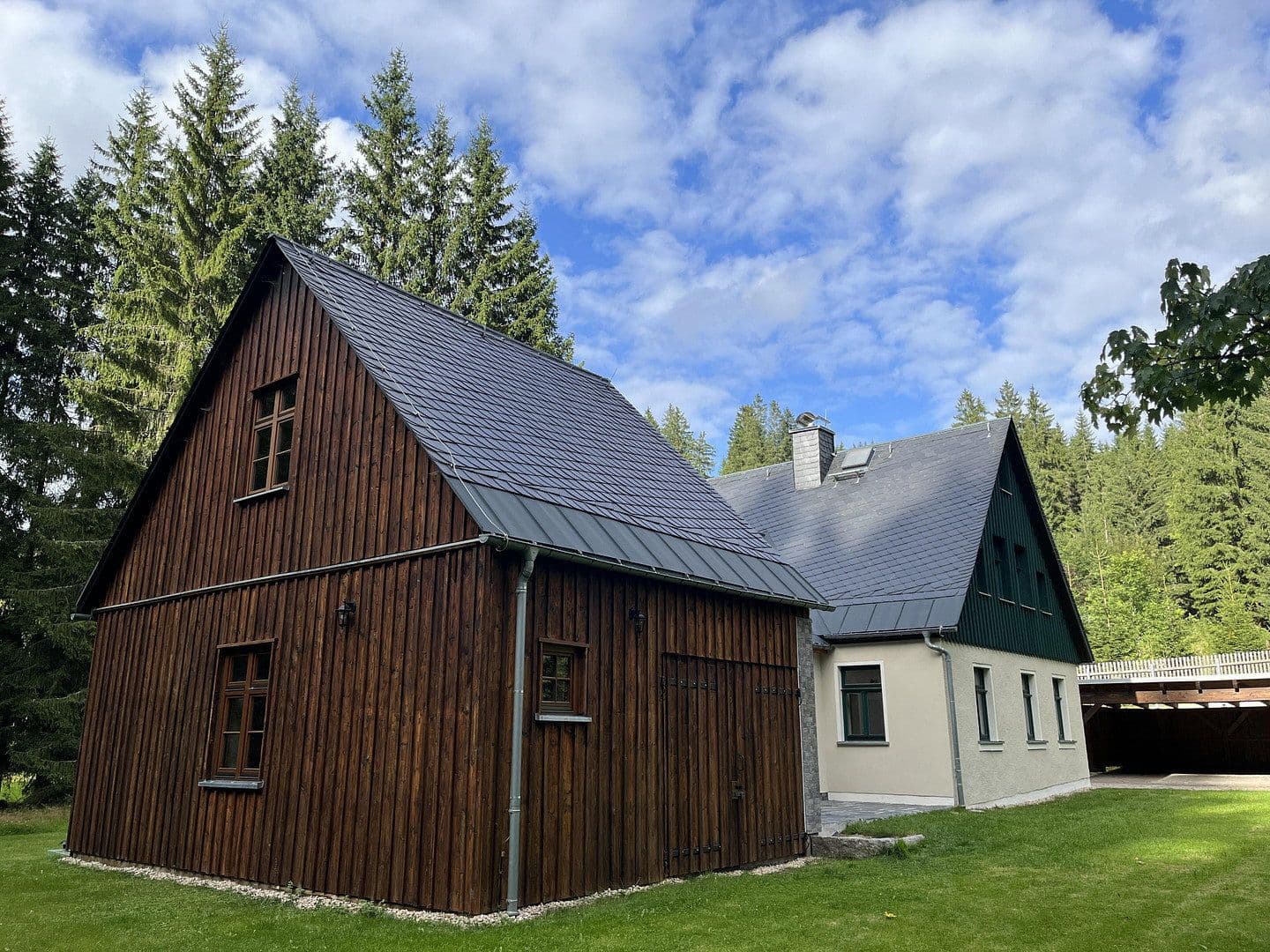 Prodej domu 193 m², pozemek 10.001 m², Eibenstock, Sasko Prodej domu 193 m², pozemek 10.001 m², Eibenstock, Sasko