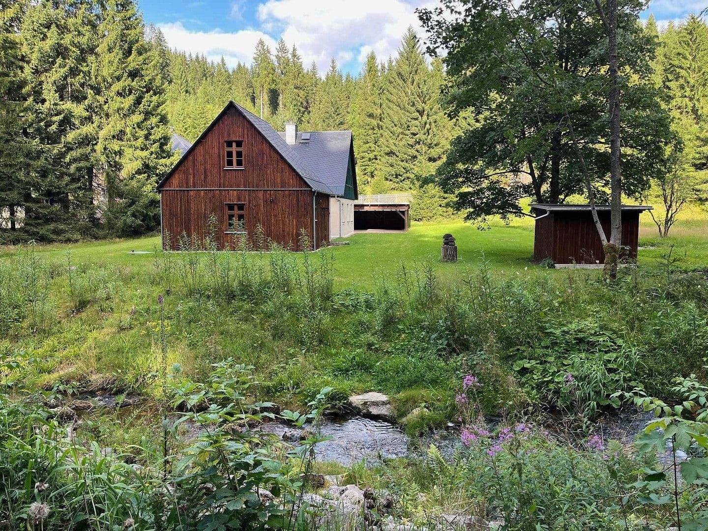 Prodej domu 193 m², pozemek 10.001 m², Eibenstock, Sasko Prodej domu 193 m², pozemek 10.001 m², Eibenstock, Sasko