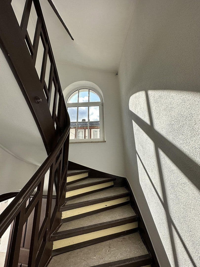 Pronájem bytu 3+1 95 m², Regensburgerstrasse 66, Amberg, Bavorsko Pronájem bytu 3+1 95 m², Regensburgerstrasse 66, Amberg, Bavorsko
