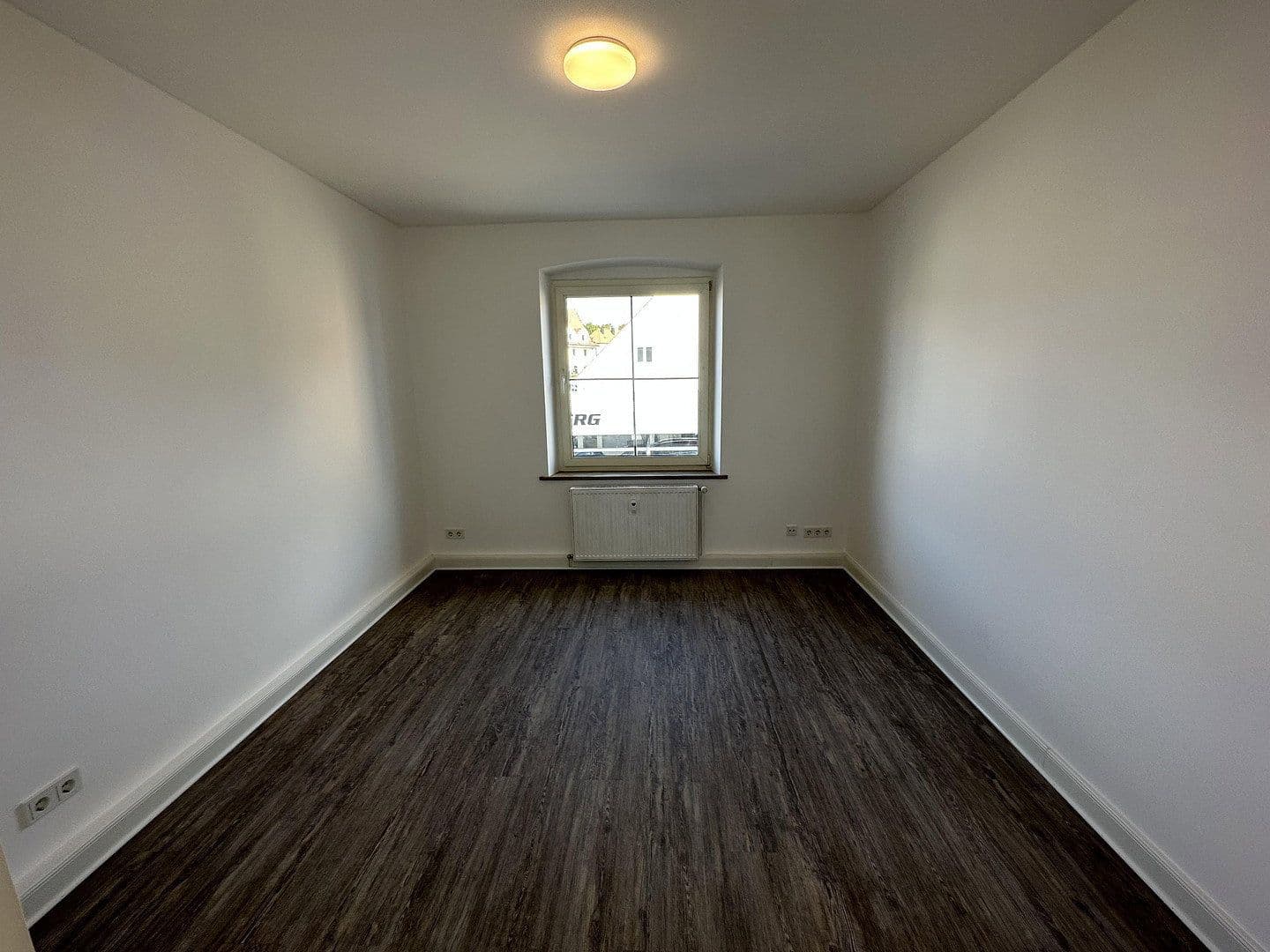 Pronájem bytu 3+1 95 m², Regensburgerstrasse 66, Amberg, Bavorsko Pronájem bytu 3+1 95 m², Regensburgerstrasse 66, Amberg, Bavorsko
