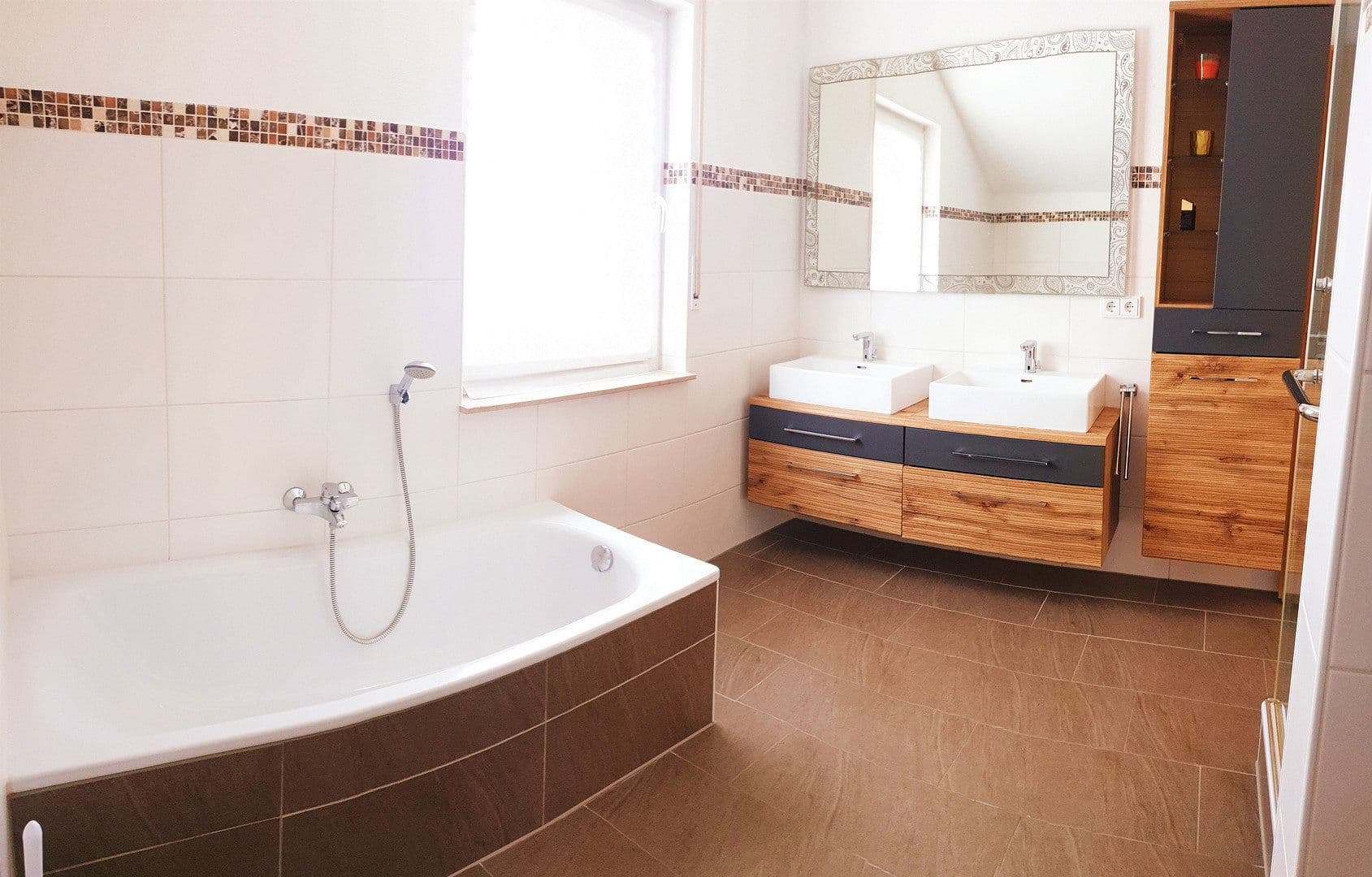 Prodej domu 148 m², pozemek 500 m², Wilhermsdorf, Bavorsko Prodej domu 148 m², pozemek 500 m², Wilhermsdorf, Bavorsko