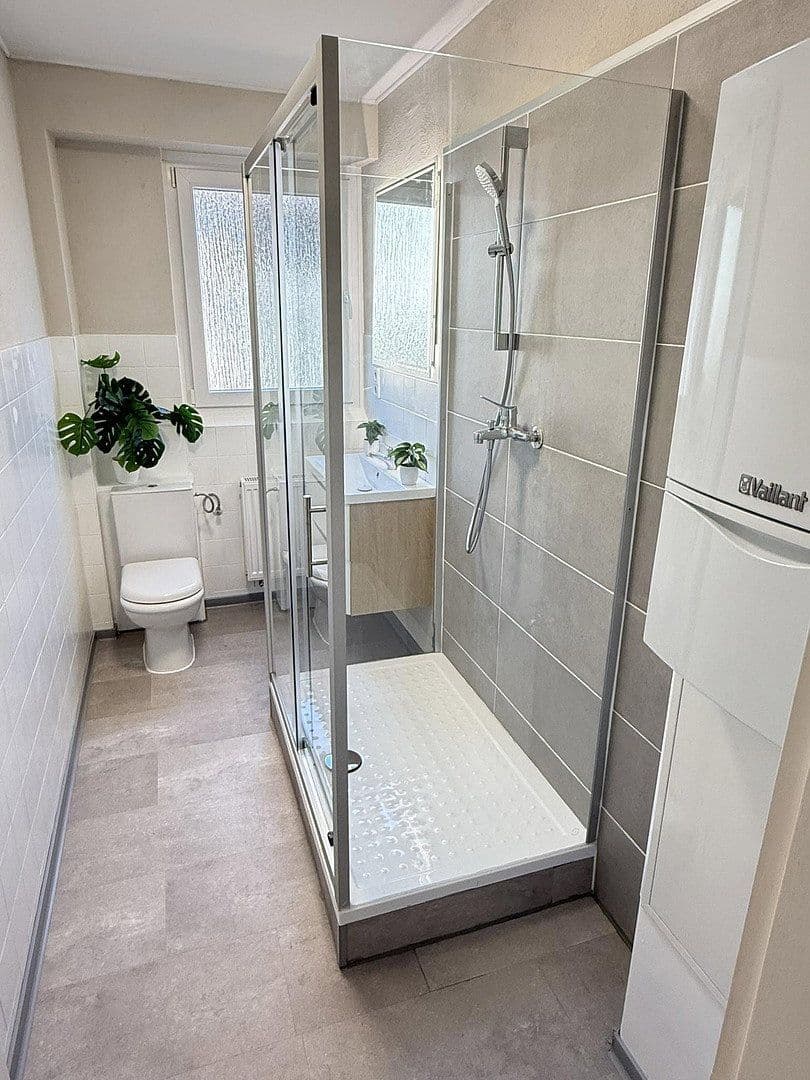 Pronájem bytu 3+1 77 m², Steinenfeld 39, Wuppertal, Severní Porýní-Vestfálsko Pronájem bytu 3+1 77 m², Steinenfeld 39, Wuppertal, Severní Porýní-Vestfálsko