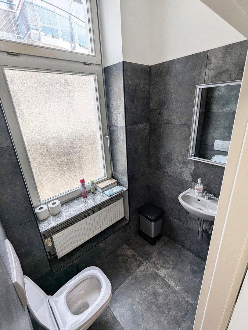 Pronájem kanceláře 148 m², Schwarzwaldstr. 7a, Pforzheim, Bádensko-Württembersko Pronájem kanceláře 148 m², Schwarzwaldstr. 7a, Pforzheim, Bádensko-Württembersko