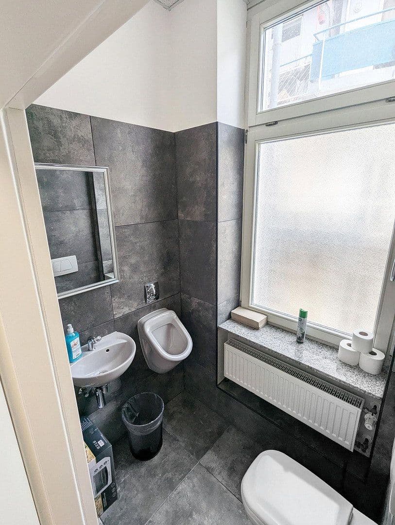 Pronájem kanceláře 148 m², Schwarzwaldstr. 7a, Pforzheim, Bádensko-Württembersko Pronájem kanceláře 148 m², Schwarzwaldstr. 7a, Pforzheim, Bádensko-Württembersko