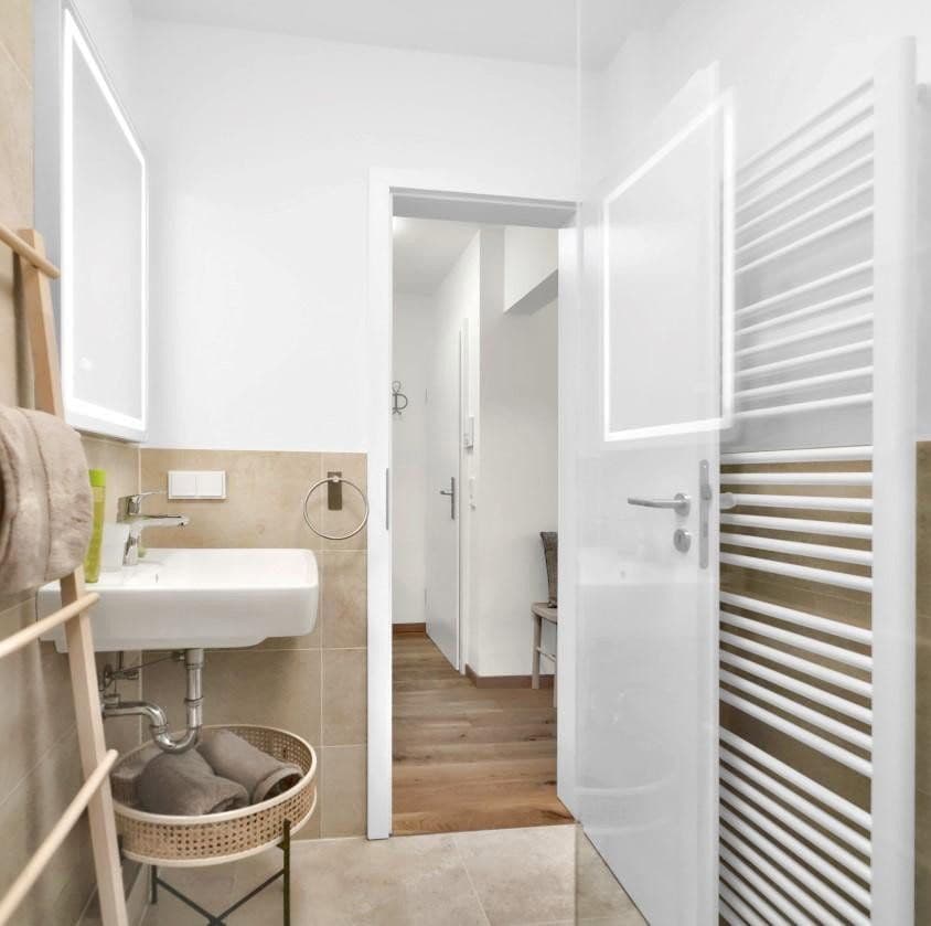 Pronájem bytu 1+1 30 m², Bruchwiesenstr. 6, Darmstadt, Hessen Pronájem bytu 1+1 30 m², Bruchwiesenstr. 6, Darmstadt, Hessen