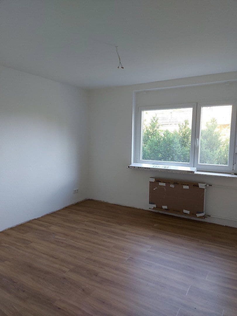 Pronájem bytu 3+1 95 m², Lorsch, Hessen Pronájem bytu 3+1 95 m², Lorsch, Hessen