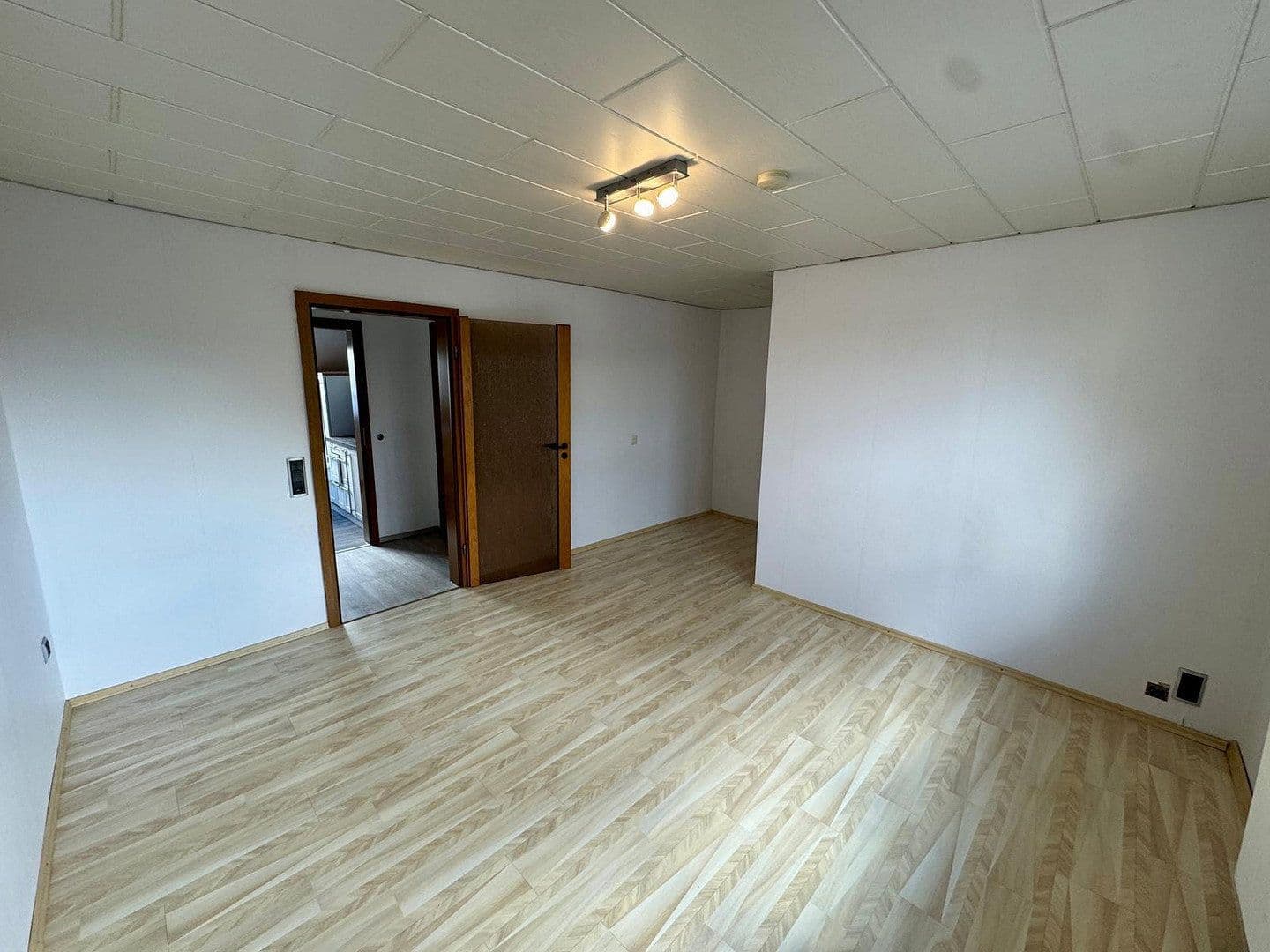 Pronájem bytu 3+1 60 m², Herne, Severní Porýní-Vestfálsko Pronájem bytu 3+1 60 m², Herne, Severní Porýní-Vestfálsko