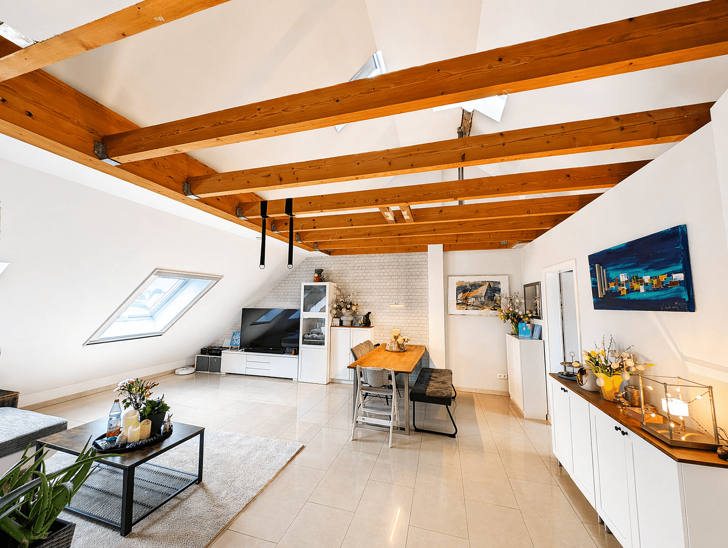 Pronájem bytu 2+1 67 m², Boseweg 24, Frankfurt am Main, Hessen Pronájem bytu 2+1 67 m², Boseweg 24, Frankfurt am Main, Hessen