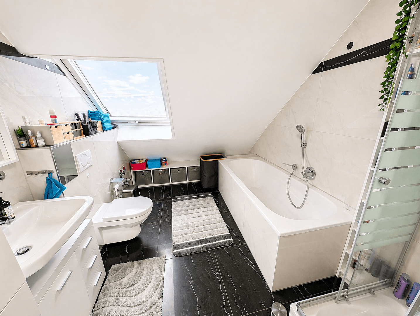 Pronájem bytu 2+1 67 m², Boseweg 24, Frankfurt am Main, Hessen Pronájem bytu 2+1 67 m², Boseweg 24, Frankfurt am Main, Hessen