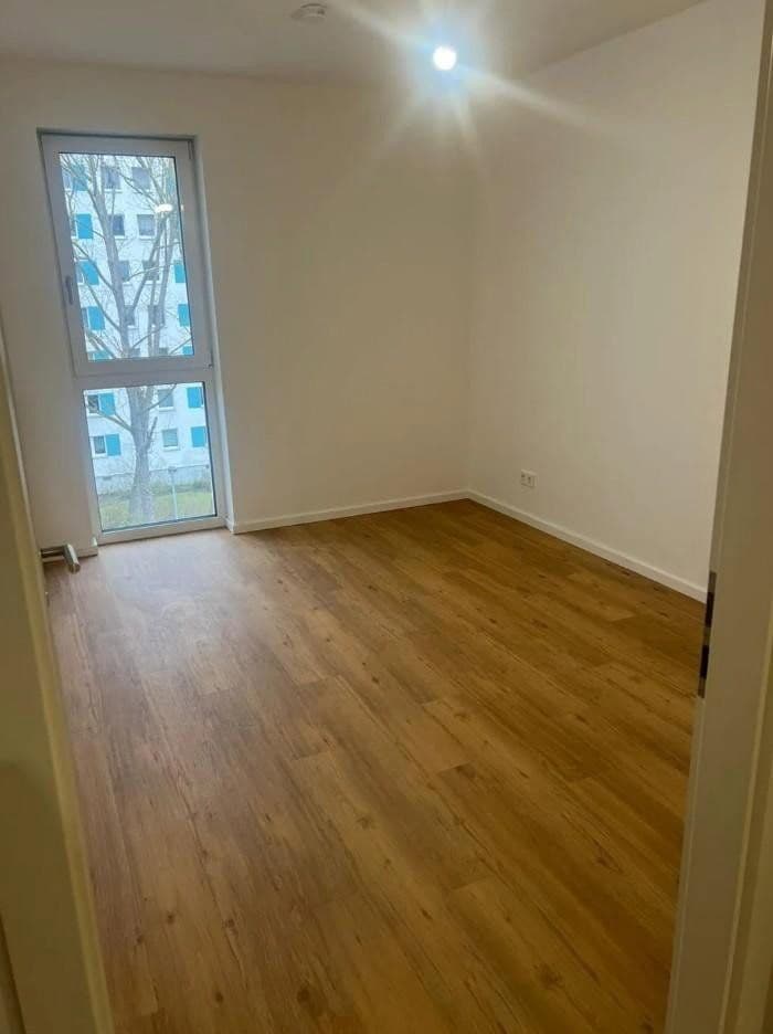 Pronájem bytu 2+1 51 m², Sewanstraße 259, Berlin, Berlín Pronájem bytu 2+1 51 m², Sewanstraße 259, Berlin, Berlín