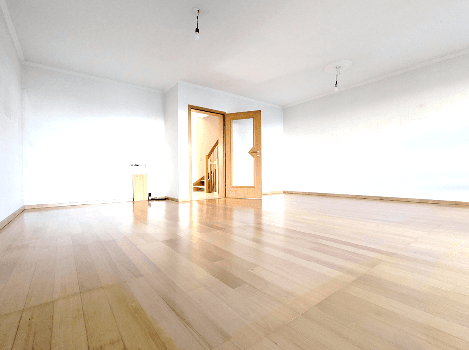 Prodej domu 100 m², pozemek 300 m², Vechelde, Dolní Sasko Prodej domu 100 m², pozemek 300 m², Vechelde, Dolní Sasko