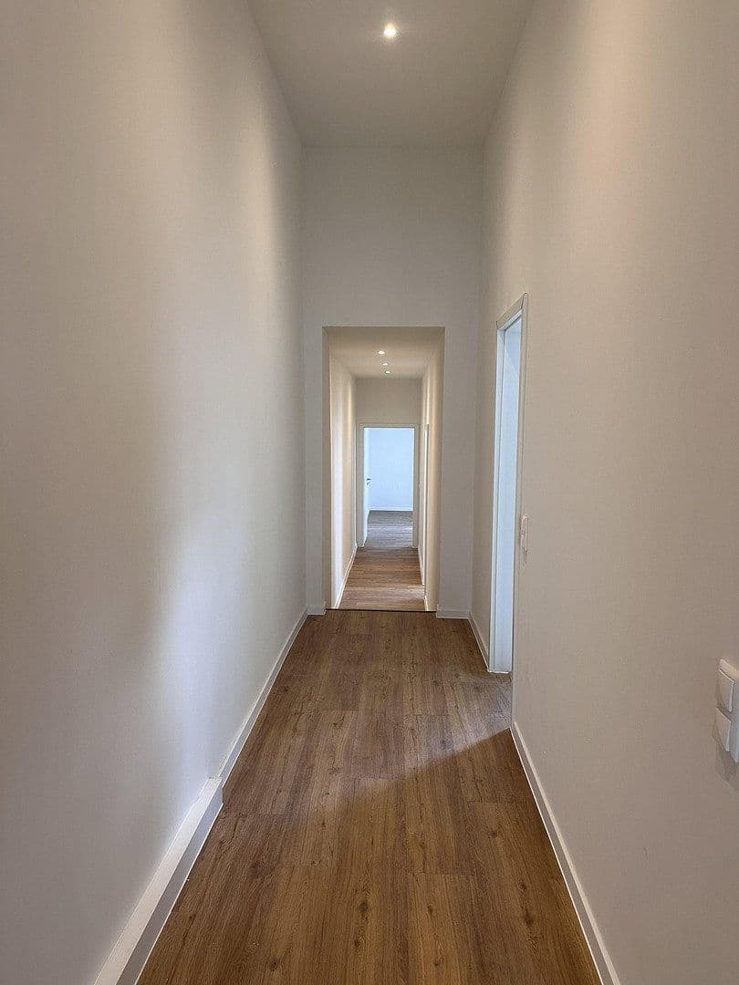 Pronájem bytu 3+1 75 m², Adalbertsteinweg 230, Cáchy, Severní Porýní-Vestfálsko Pronájem bytu 3+1 75 m², Adalbertsteinweg 230, Cáchy, Severní Porýní-Vestfálsko