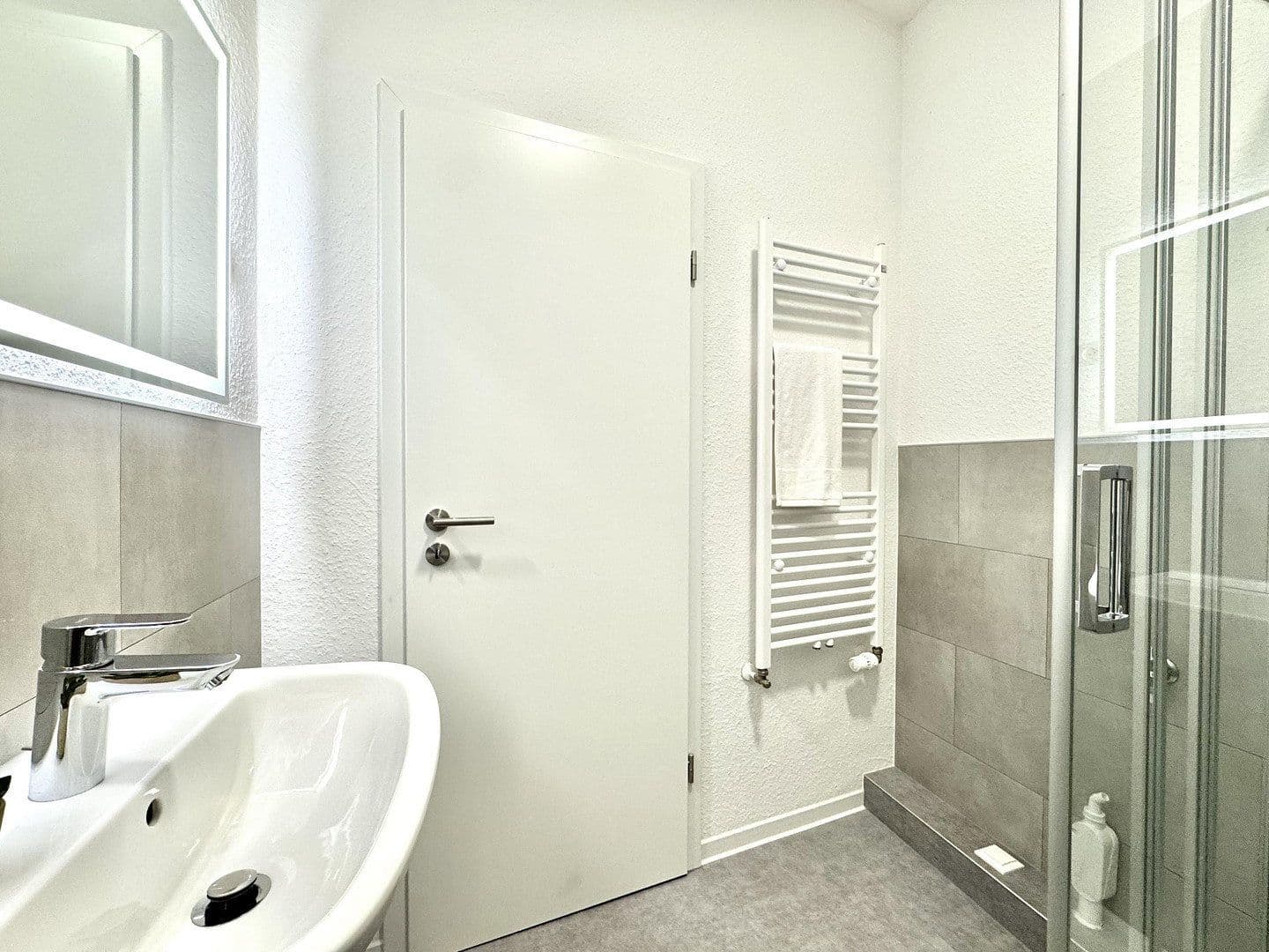 Prodej bytu 2+1 39 m², Wismar, Mecklenburg-Vorpommern Prodej bytu 2+1 39 m², Wismar, Mecklenburg-Vorpommern