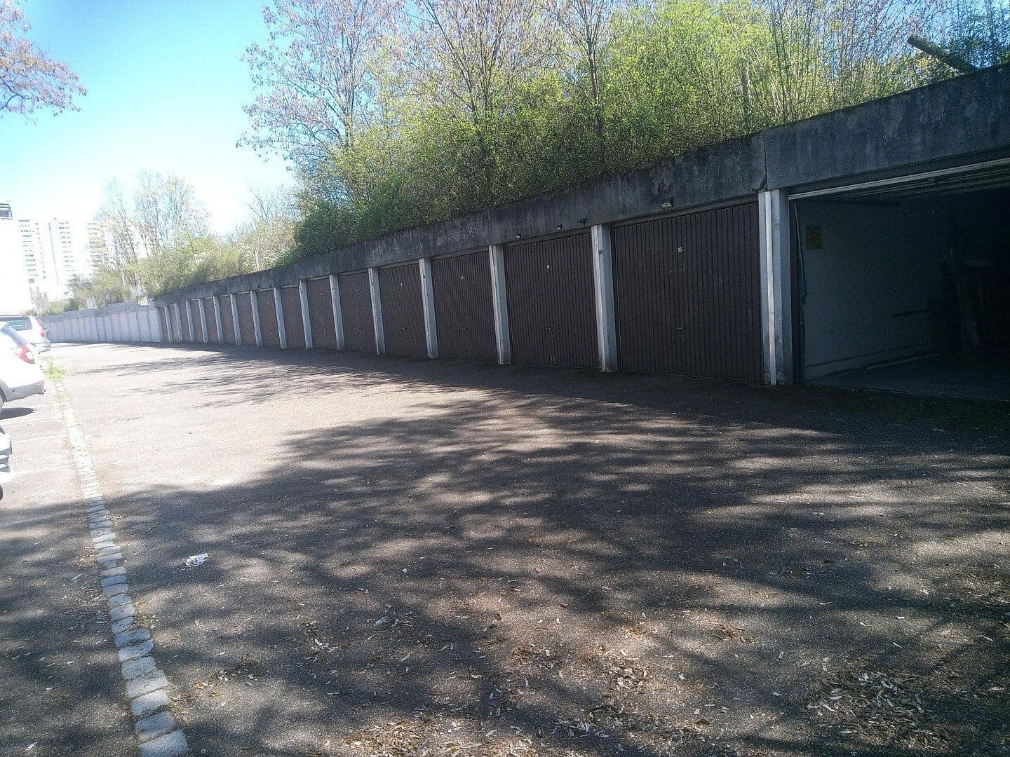 Prodej garáže, Balthasar-Neumann-Straße 40, Stuttgart-Freiberg, Bádensko-Württembersko Prodej garáže, Balthasar-Neumann-Straße 40, Stuttgart-Freiberg, Bádensko-Württembersko