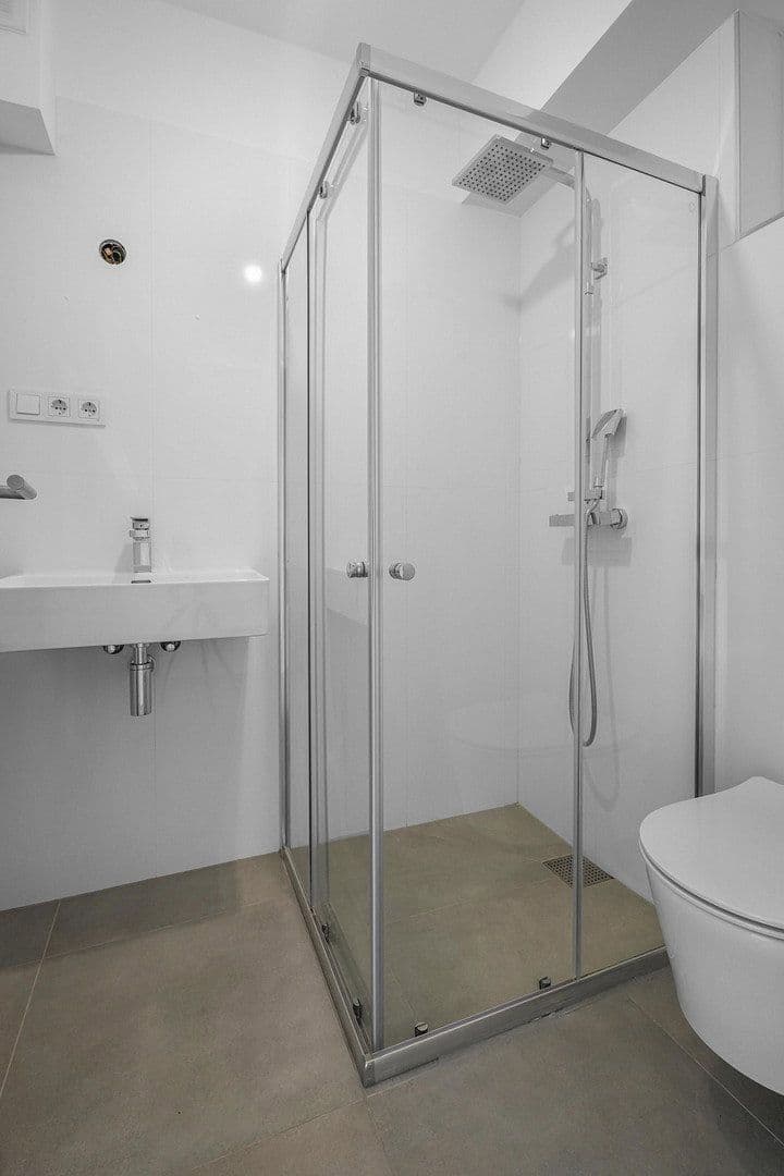 Pronájem bytu 2+1 37 m², An der Christuskirche 19, Hannover, Dolní Sasko Pronájem bytu 2+1 37 m², An der Christuskirche 19, Hannover, Dolní Sasko