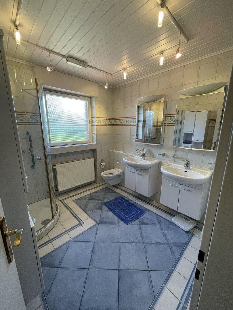 Prodej domu 110 m², pozemek 785 m², Kleve, Severní Porýní-Vestfálsko Prodej domu 110 m², pozemek 785 m², Kleve, Severní Porýní-Vestfálsko