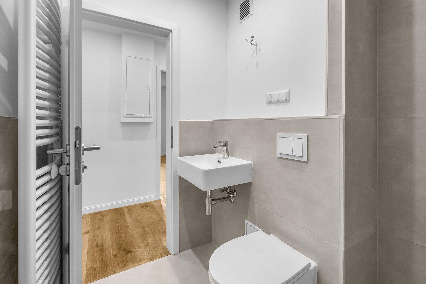 Pronájem bytu 3+1 71 m², Muschelweg 5, Hannover, Dolní Sasko Pronájem bytu 3+1 71 m², Muschelweg 5, Hannover, Dolní Sasko