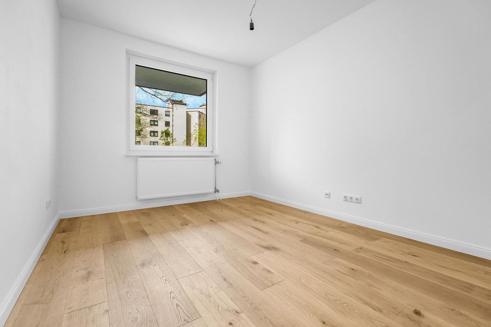 Pronájem bytu 3+1 71 m², Muschelweg 5, Hannover, Dolní Sasko Pronájem bytu 3+1 71 m², Muschelweg 5, Hannover, Dolní Sasko