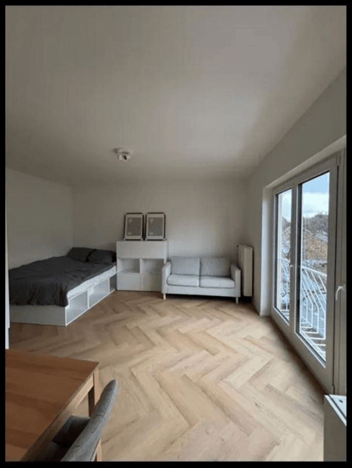 Pronájem bytu 1+1 30 m², Reichsstraße 46, Berlin, Berlín Pronájem bytu 1+1 30 m², Reichsstraße 46, Berlin, Berlín