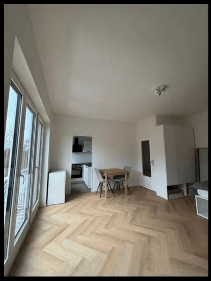 Pronájem bytu 1+1 30 m², Reichsstraße 46, Berlin, Berlín Pronájem bytu 1+1 30 m², Reichsstraße 46, Berlin, Berlín