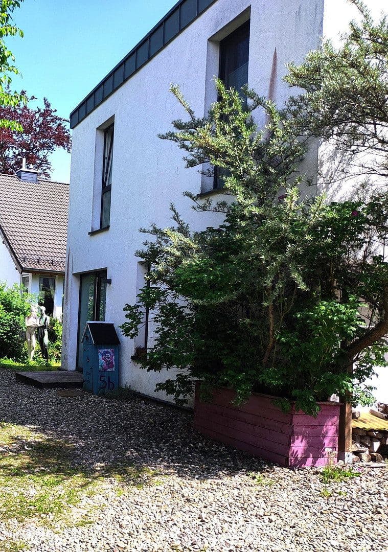 Pronájem domu 147 m², pozemek 997 m², Burscheid, Severní Porýní-Vestfálsko Pronájem domu 147 m², pozemek 997 m², Burscheid, Severní Porýní-Vestfálsko