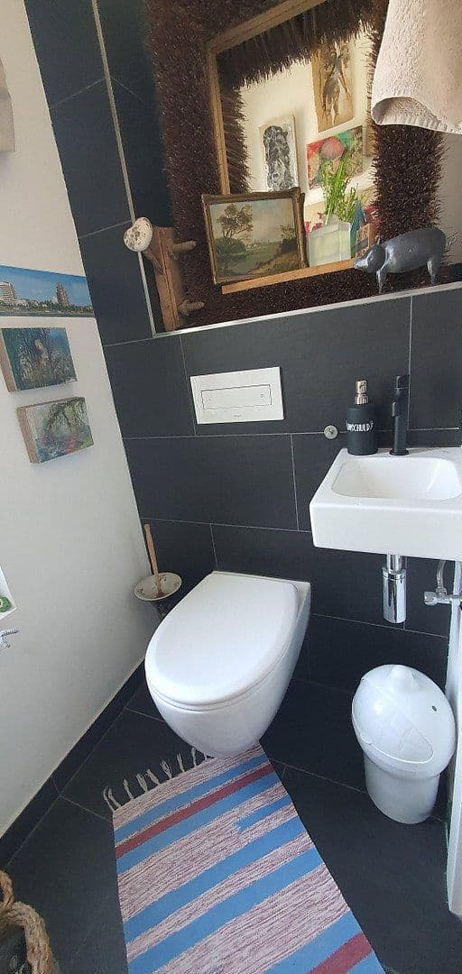 Pronájem domu 147 m², pozemek 997 m², Burscheid, Severní Porýní-Vestfálsko Pronájem domu 147 m², pozemek 997 m², Burscheid, Severní Porýní-Vestfálsko
