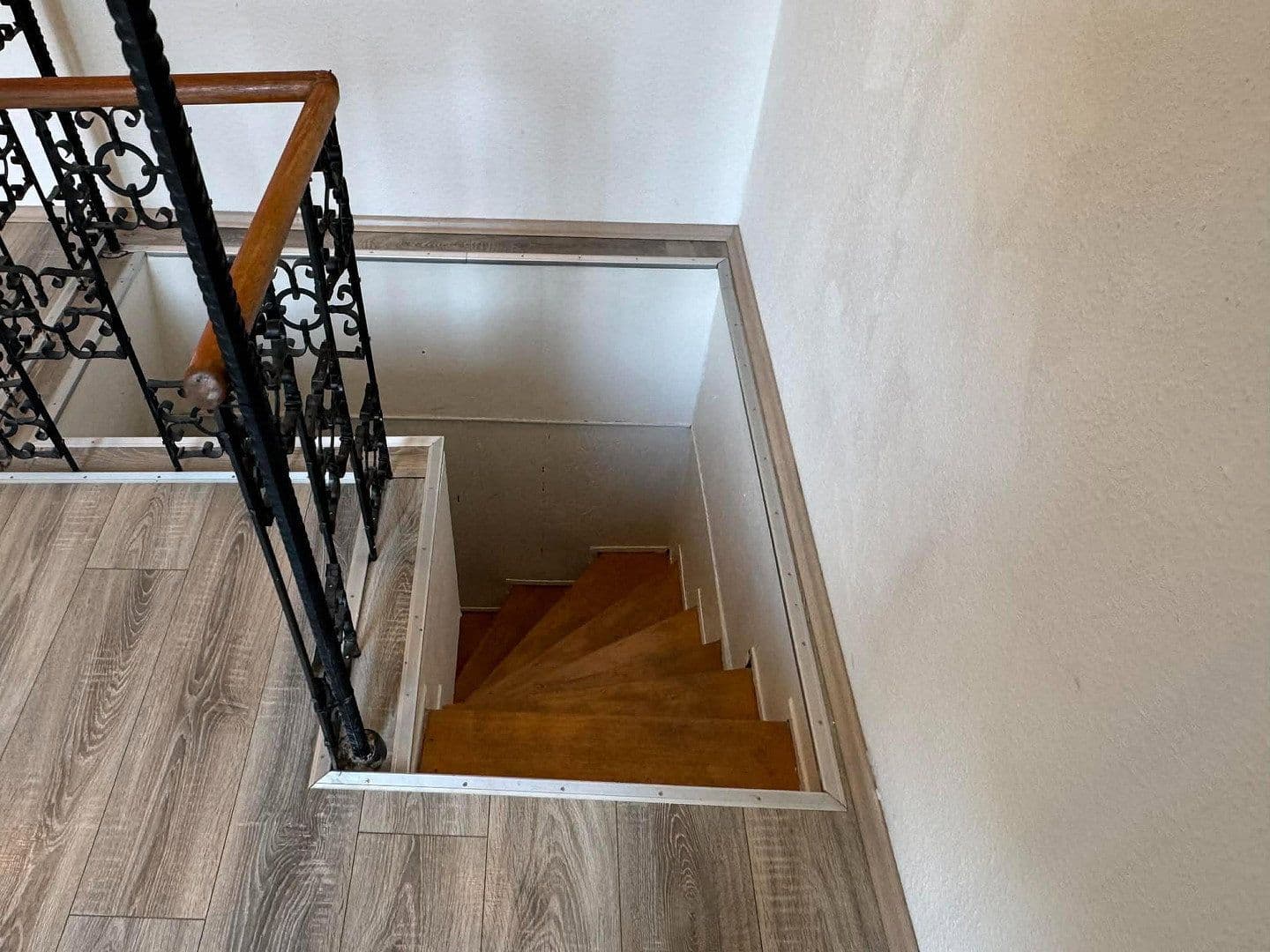 Pronájem bytu 3+kk 95 m², Bochum, Severní Porýní-Vestfálsko Pronájem bytu 3+kk 95 m², Bochum, Severní Porýní-Vestfálsko