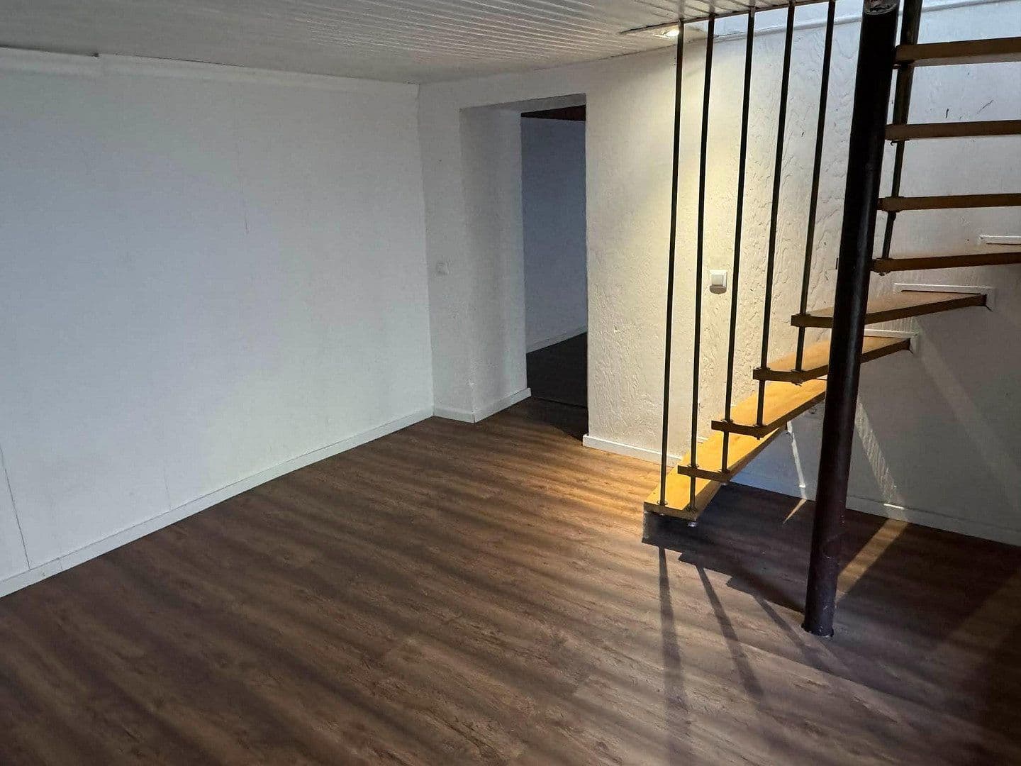 Pronájem bytu 3+kk 95 m², Bochum, Severní Porýní-Vestfálsko Pronájem bytu 3+kk 95 m², Bochum, Severní Porýní-Vestfálsko