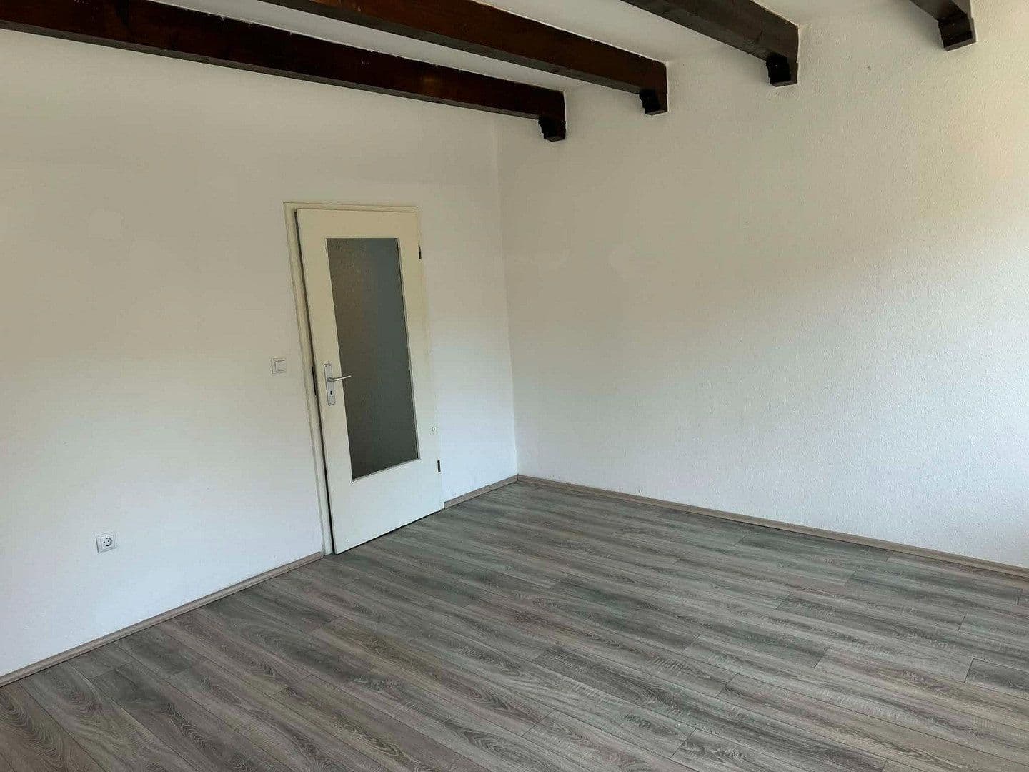 Pronájem bytu 3+kk 95 m², Bochum, Severní Porýní-Vestfálsko Pronájem bytu 3+kk 95 m², Bochum, Severní Porýní-Vestfálsko