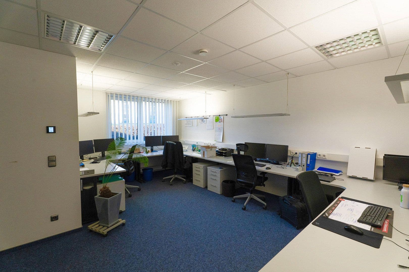 Pronájem nebytového prostoru 2.530 m², Rehwinkel 26, Porta Westfalica, Severní Porýní-Vestfálsko Pronájem nebytového prostoru 2.530 m², Rehwinkel 26, Porta Westfalica, Severní Porýní-Vestfálsko