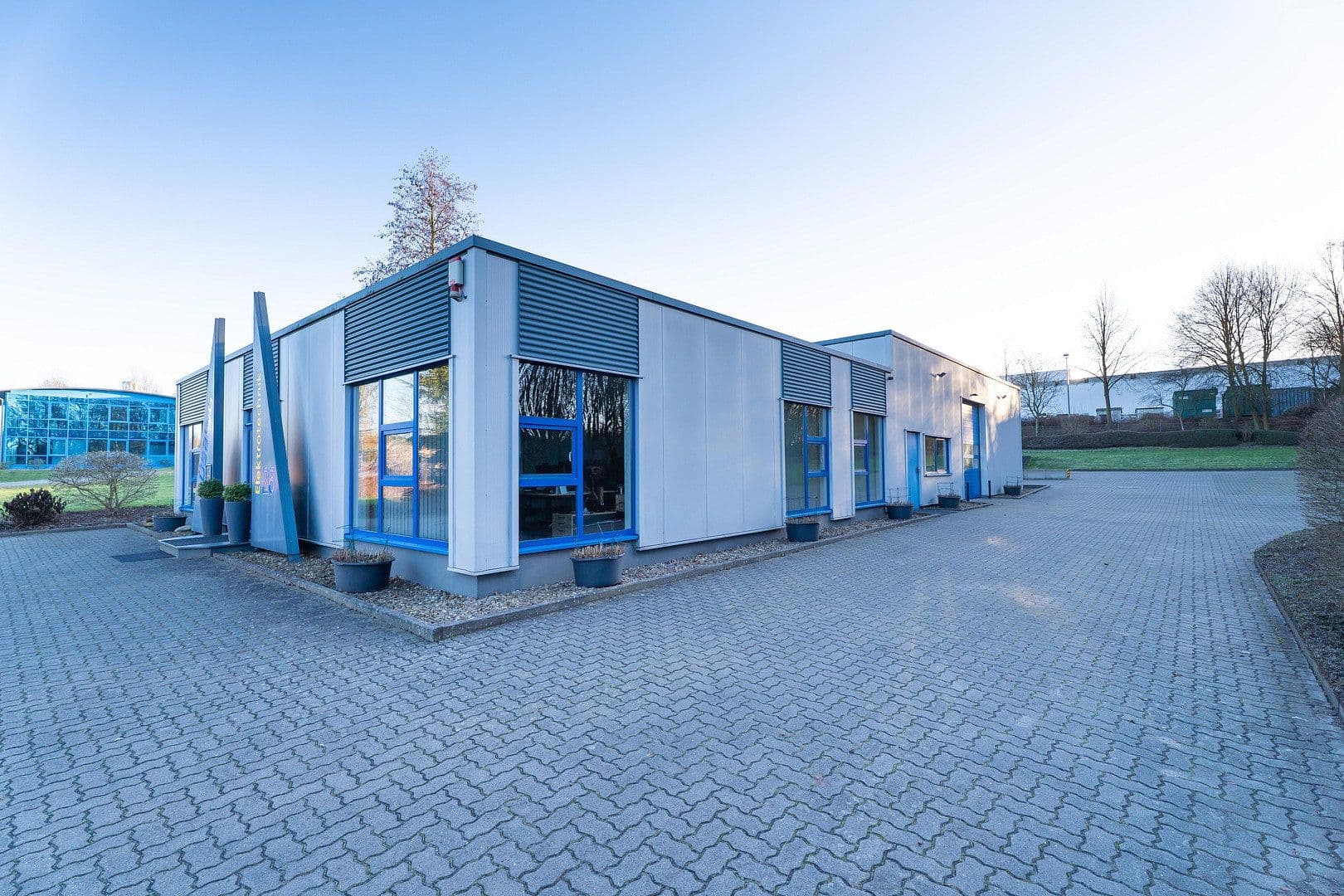 Pronájem nebytového prostoru 2.530 m², Rehwinkel 26, Porta Westfalica, Severní Porýní-Vestfálsko Pronájem nebytového prostoru 2.530 m², Rehwinkel 26, Porta Westfalica, Severní Porýní-Vestfálsko