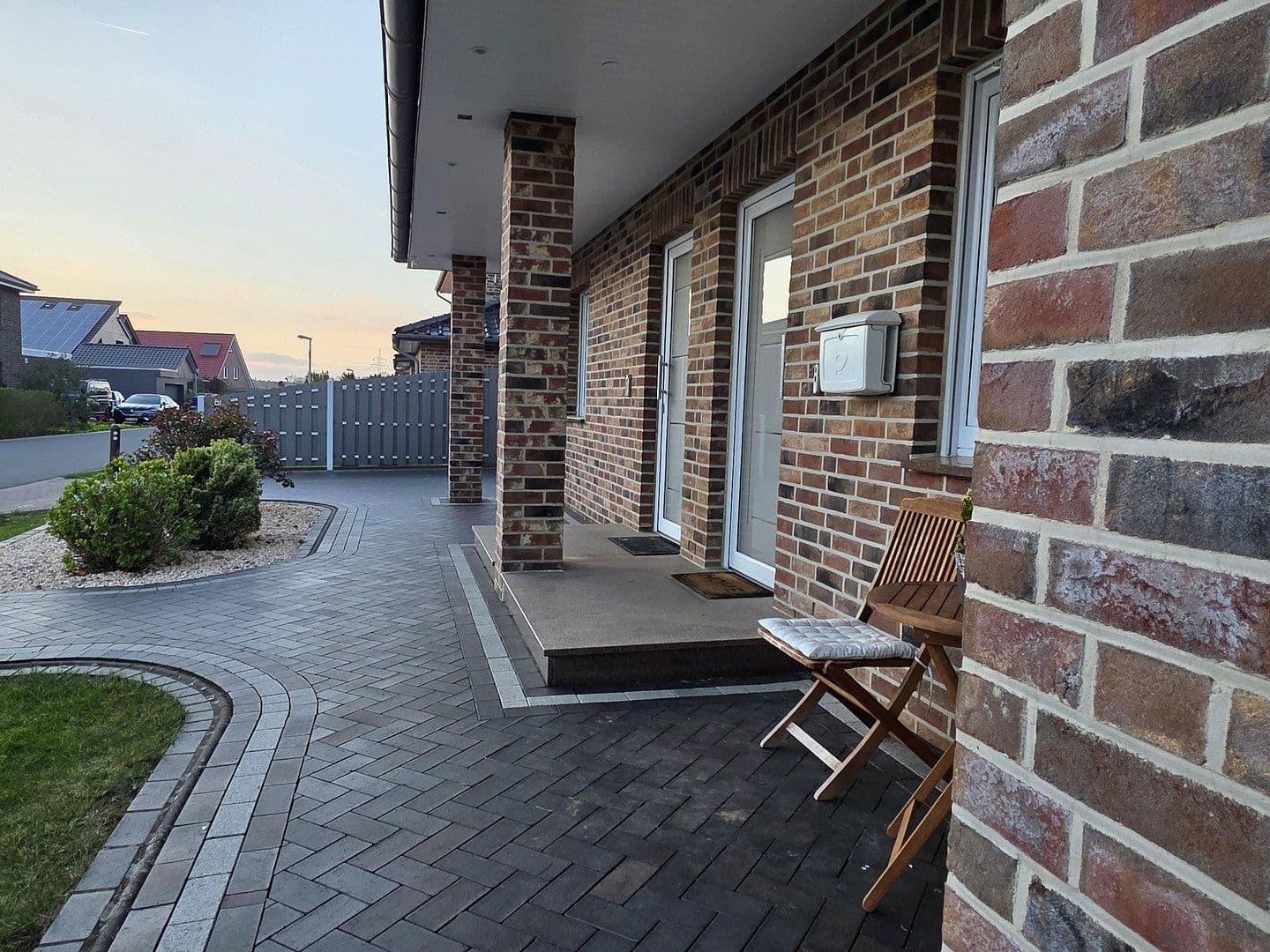 Prodej domu 216 m², pozemek 666 m², Georg-Hillmann-Ring 57, Geestland, Dolní Sasko Prodej domu 216 m², pozemek 666 m², Georg-Hillmann-Ring 57, Geestland, Dolní Sasko