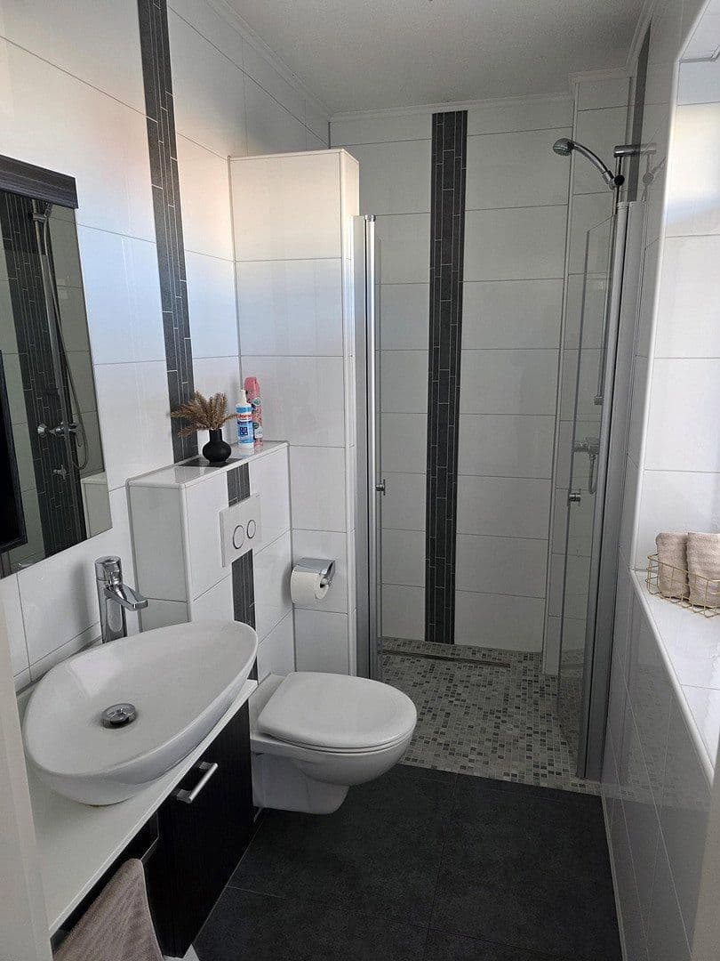 Prodej domu 216 m², pozemek 666 m², Georg-Hillmann-Ring 57, Geestland, Dolní Sasko Prodej domu 216 m², pozemek 666 m², Georg-Hillmann-Ring 57, Geestland, Dolní Sasko