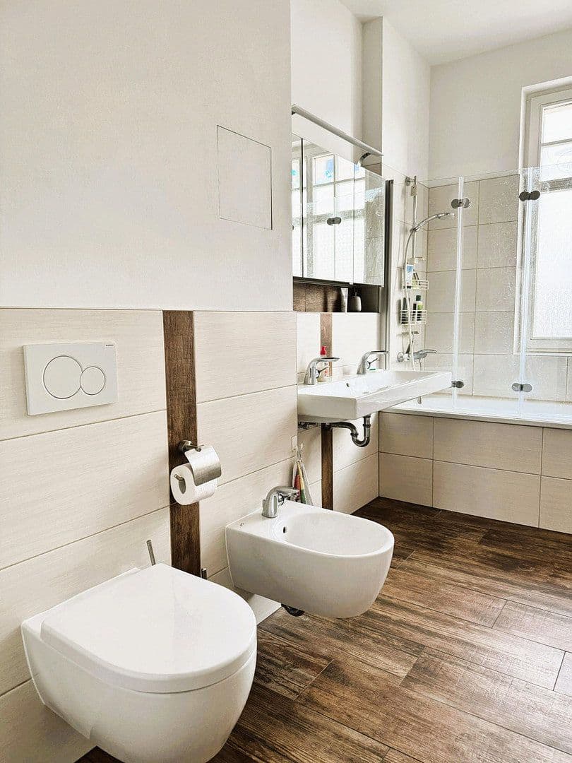 Prodej bytu 5+1 141 m², Berlin, Berlín Prodej bytu 5+1 141 m², Berlin, Berlín