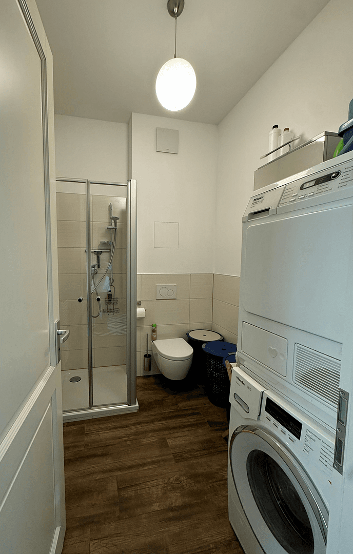 Prodej bytu 5+1 141 m², Berlin, Berlín Prodej bytu 5+1 141 m², Berlin, Berlín