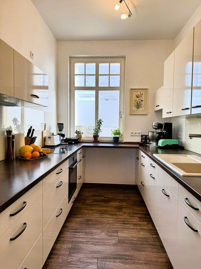 Prodej bytu 5+1 141 m², Berlin, Berlín Prodej bytu 5+1 141 m², Berlin, Berlín