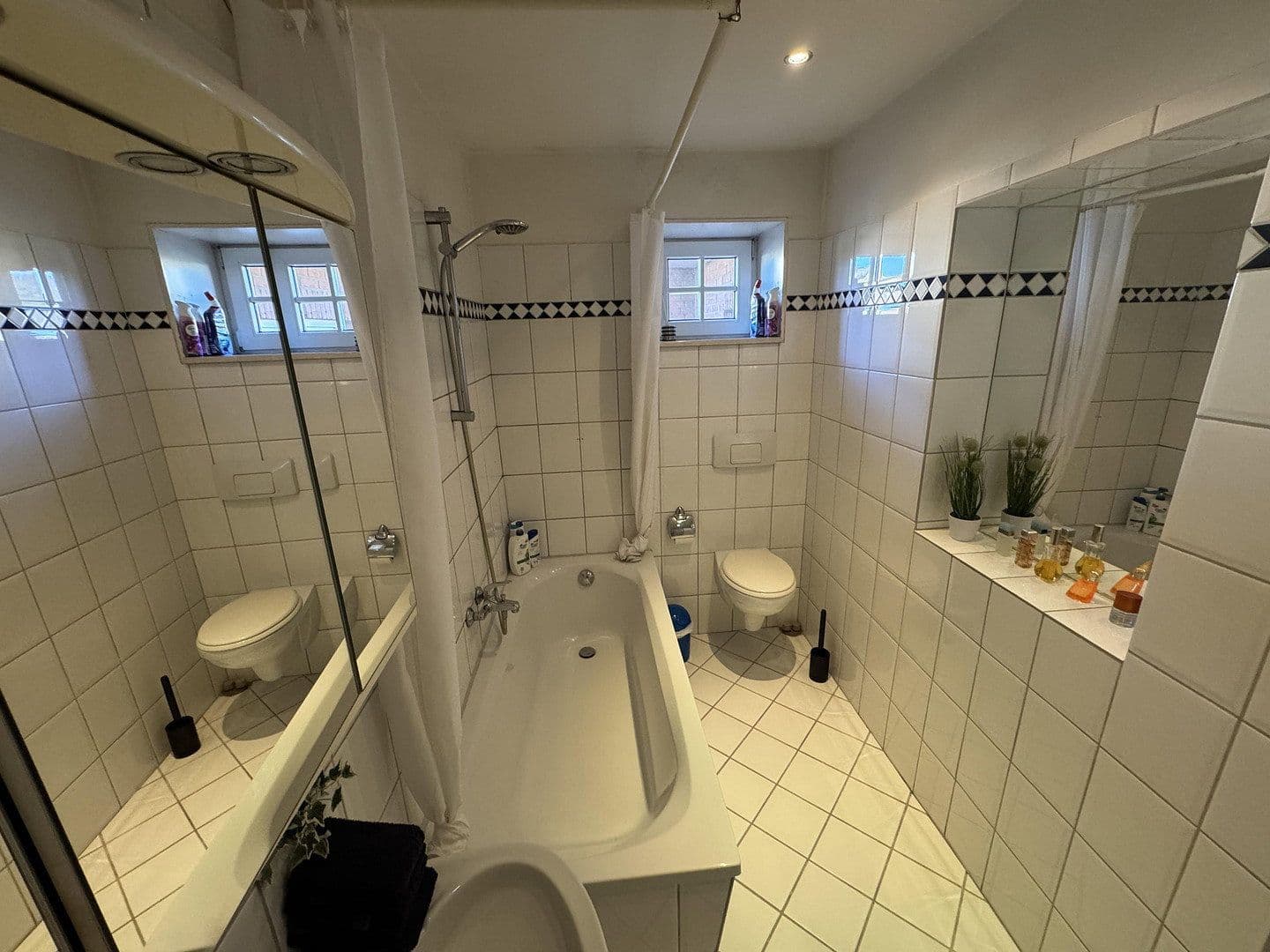 Prodej domu 124 m², pozemek 400 m², Dockstraße 25, Lübeck-Kücknitz, Šlesvicko-Holštýnsko Prodej domu 124 m², pozemek 400 m², Dockstraße 25, Lübeck-Kücknitz, Šlesvicko-Holštýnsko