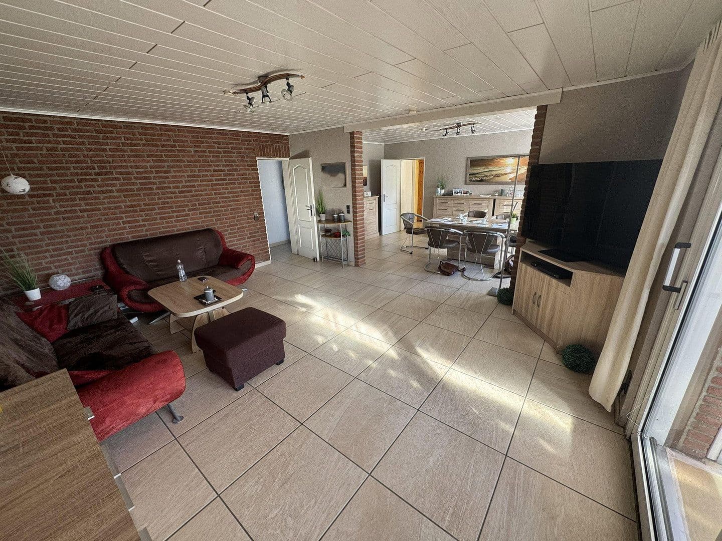 Prodej domu 124 m², pozemek 400 m², Dockstraße 25, Lübeck-Kücknitz, Šlesvicko-Holštýnsko Prodej domu 124 m², pozemek 400 m², Dockstraße 25, Lübeck-Kücknitz, Šlesvicko-Holštýnsko