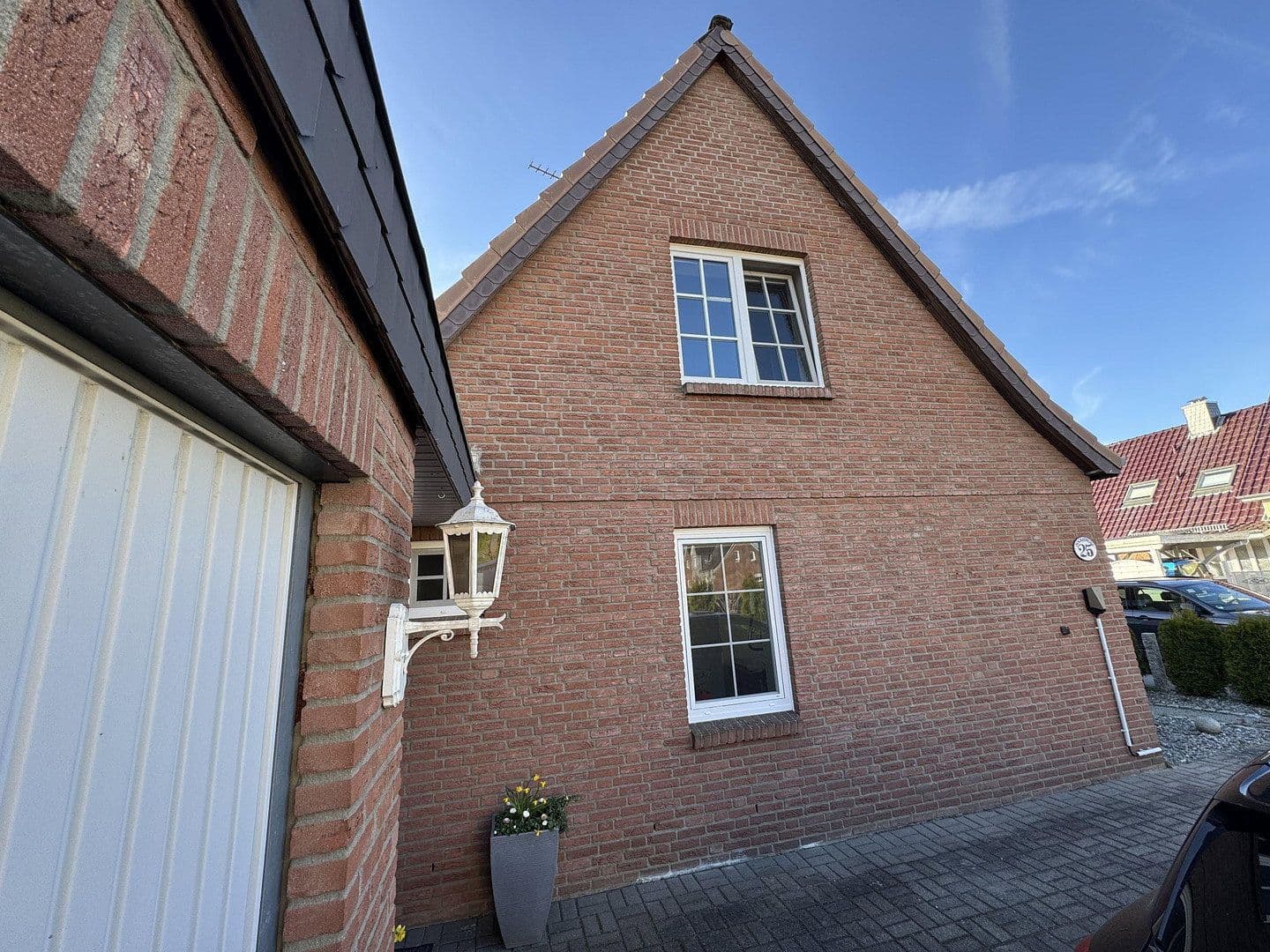 Prodej domu 124 m², pozemek 400 m², Dockstraße 25, Lübeck-Kücknitz, Šlesvicko-Holštýnsko Prodej domu 124 m², pozemek 400 m², Dockstraße 25, Lübeck-Kücknitz, Šlesvicko-Holštýnsko