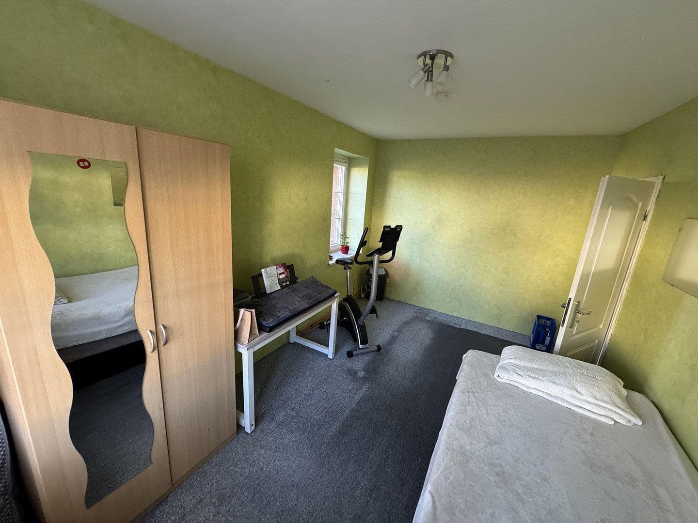 Prodej domu 124 m², pozemek 400 m², Dockstraße 25, Lübeck-Kücknitz, Šlesvicko-Holštýnsko Prodej domu 124 m², pozemek 400 m², Dockstraße 25, Lübeck-Kücknitz, Šlesvicko-Holštýnsko