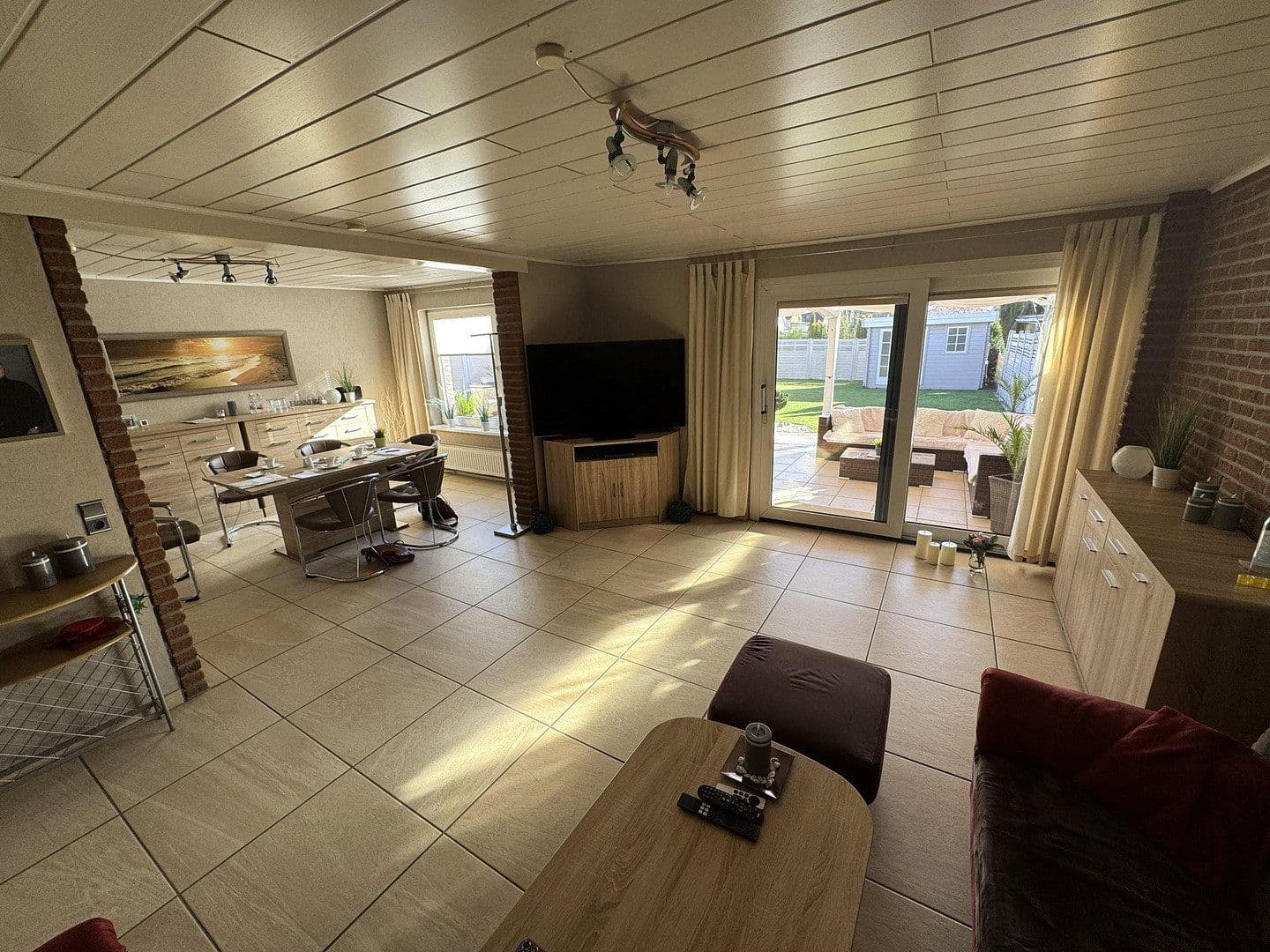 Prodej domu 124 m², pozemek 400 m², Dockstraße 25, Lübeck-Kücknitz, Šlesvicko-Holštýnsko Prodej domu 124 m², pozemek 400 m², Dockstraße 25, Lübeck-Kücknitz, Šlesvicko-Holštýnsko